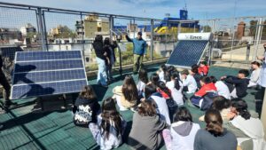Estudiantes de La Boca se formaron en energías renovables y liderazgo climático