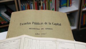 Cinco escuelas porteñas cerraron 2024 celebrando sus 100 años