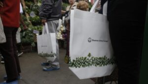 Menos descartables: la Ciudad impulsa hábitos para reducir el uso de plástico