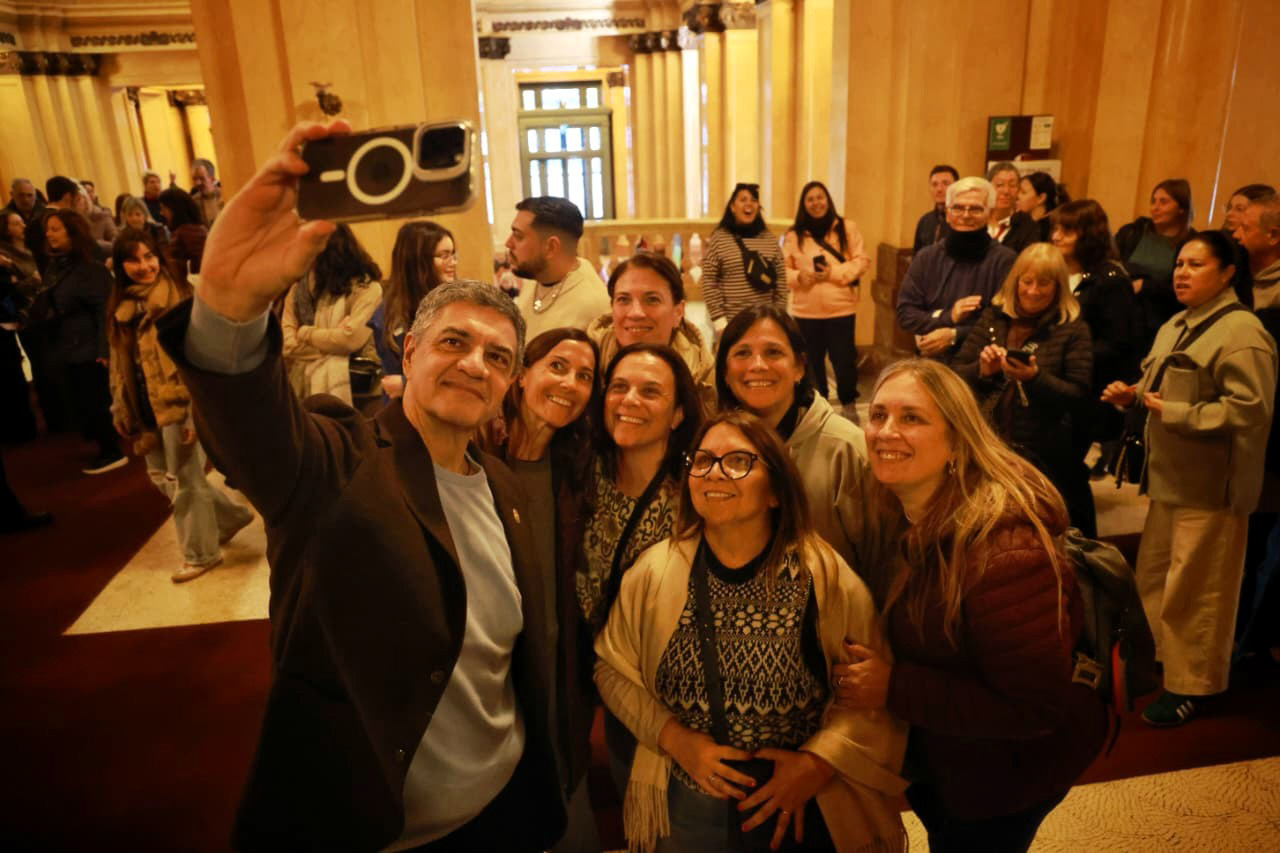 Barrios al Colón reunió a 800 vecinos para disfrutar un ensayo de la Filarmónica de Buenos Aires
