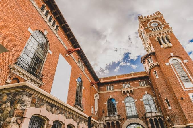 La Usina del Arte: de antigua central eléctrica a gran espacio cultural de La Boca