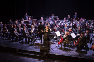 Ligia Piro canta con la Banda Sinfónica