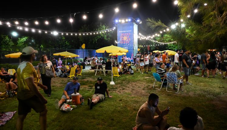 El verano porteño suma noches de música, cine y teatro