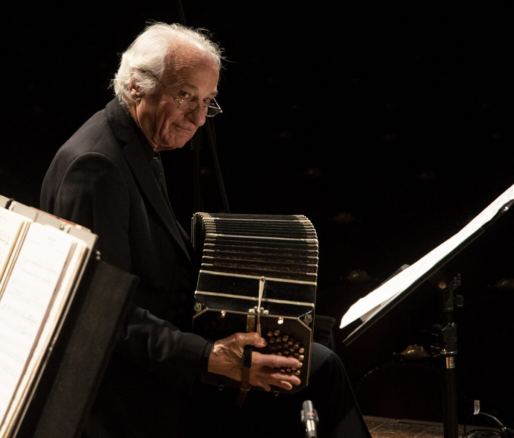 La Usina del Arte celebra al bandoneón con un concierto dedicado a Troilo
