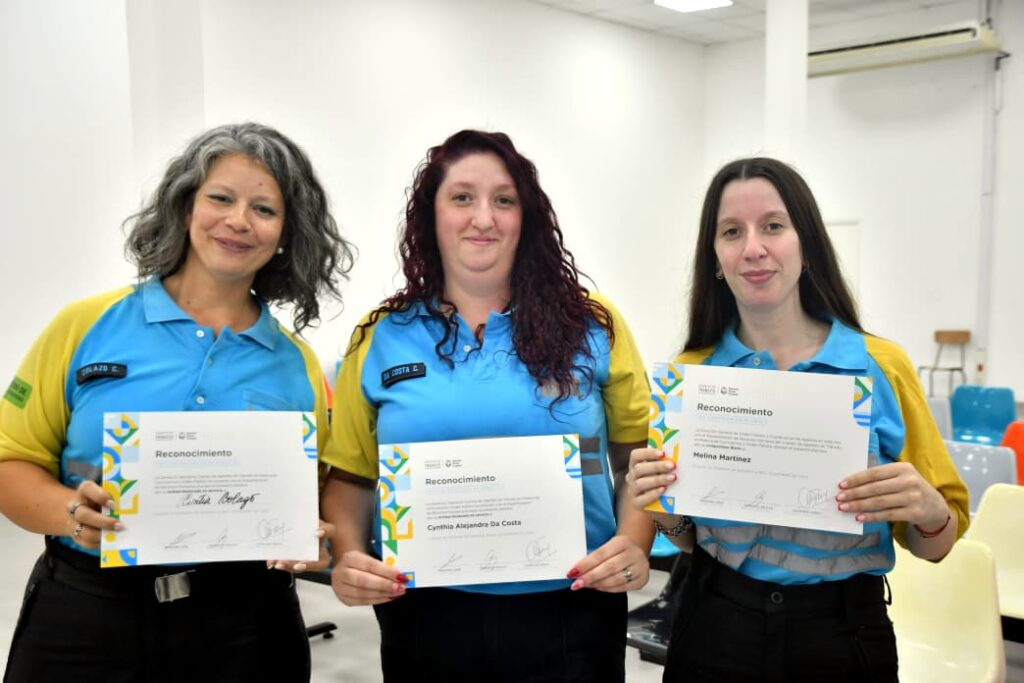 Reconocieron a 29 agentes por su labor en las calles