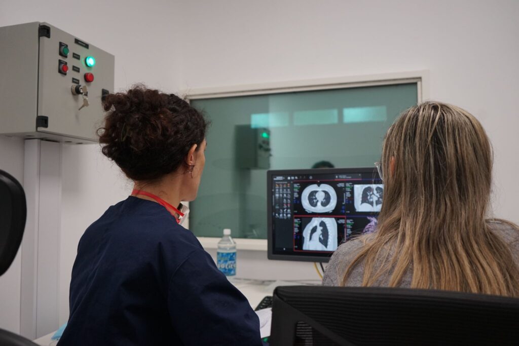 El Muñiz incorpora tecnología para acelerar estudios y ampliar turnos