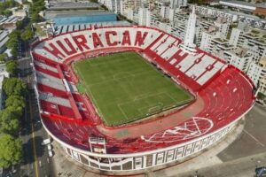 El Palacio de Parque Patricios: la cancha de Huracán que nació entre créditos, cemento y multitudes