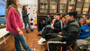 Las escuelas porteñas suman talleres para prevenir trastornos alimentarios