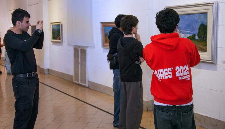Dos museos abrieron sus áreas de trabajo a estudiantes de quinto año